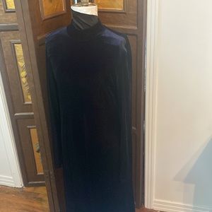 Navy velvet long sleeve dress size medium